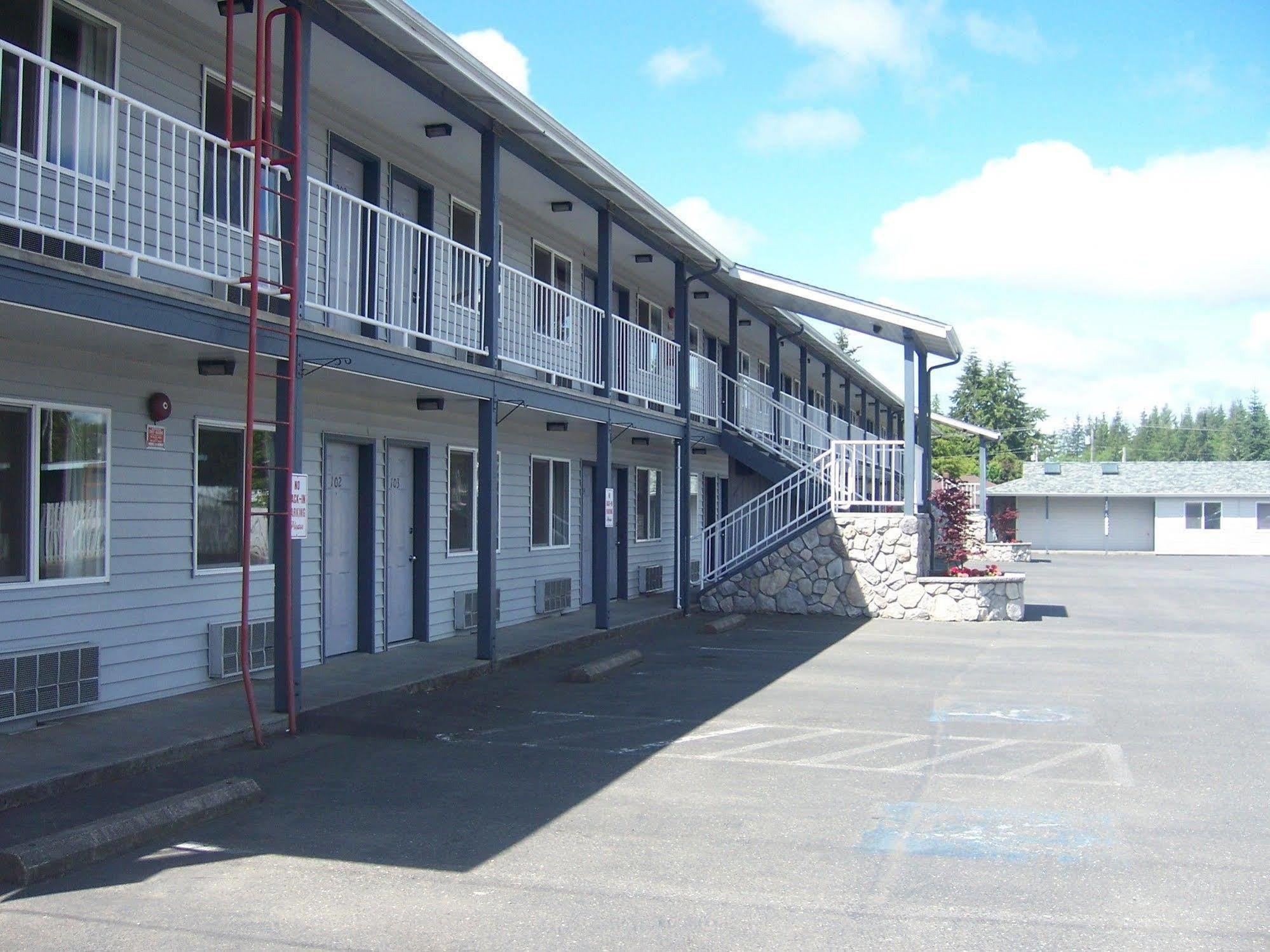 Pacific Inn Motel ฟอร์กส์ ภายนอก รูปภาพ